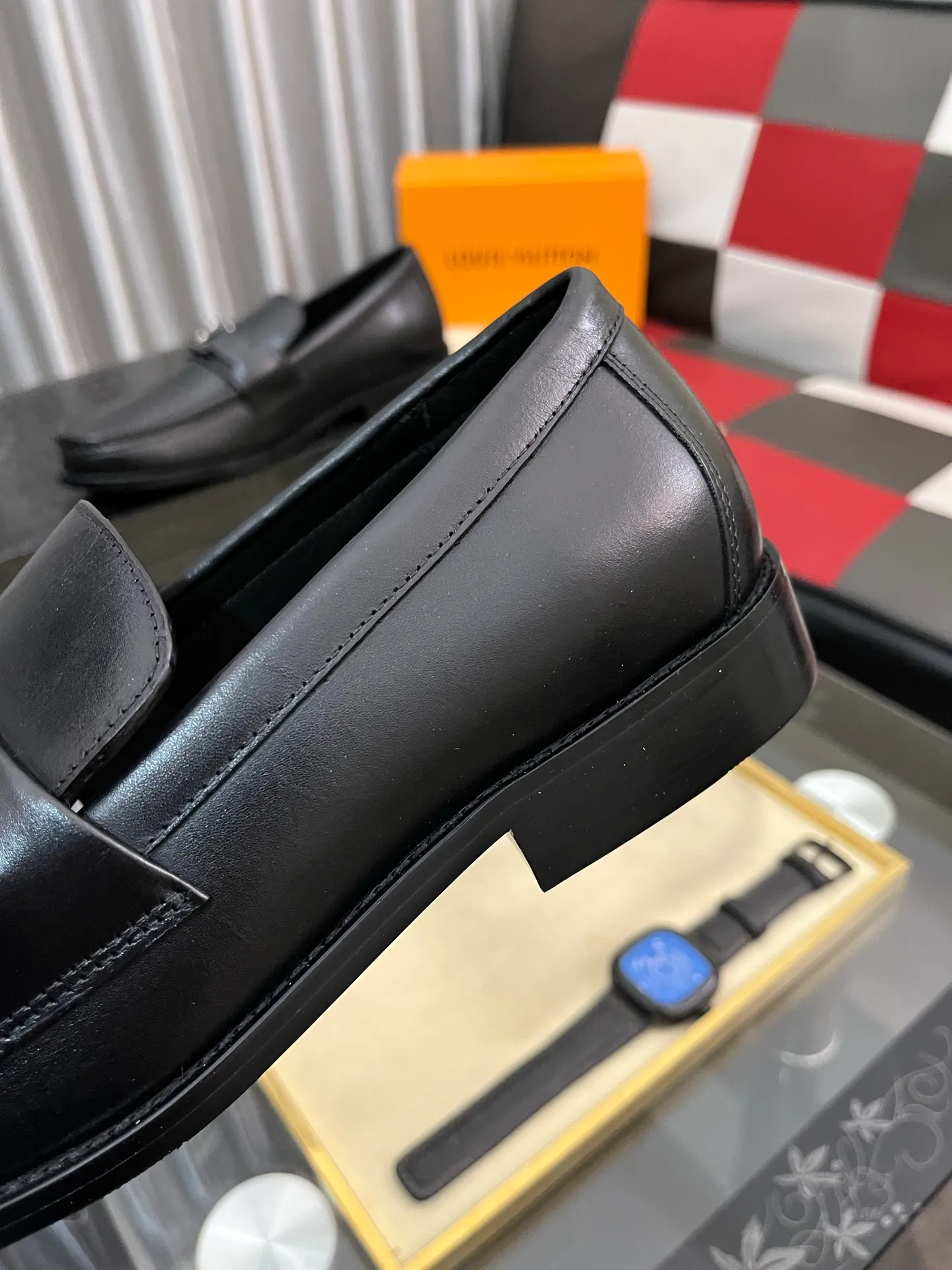 Men's Men's Shoes Men's Men's Shoes 💰520⌚️⌚️[LV] The most popular classic Louis Vuitton leather shoes. Synchronized with the official website, the upper adopts Italian imported upper embossing➕comfortable cowhide lining, fashionable atmosphere, unique brand and unique craftsmanship. Highlighting the hot style of the new year. Stop hesitating, stop wandering, get it now. Code number: 38--44. 2️⃣colors available